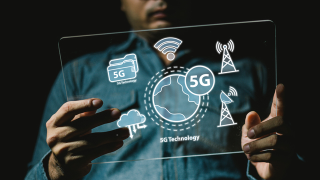 Depiction of 5G technology trends shaping industries in Europe.